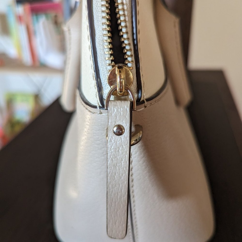 Kate Spade Purse - Picture 5 of 6